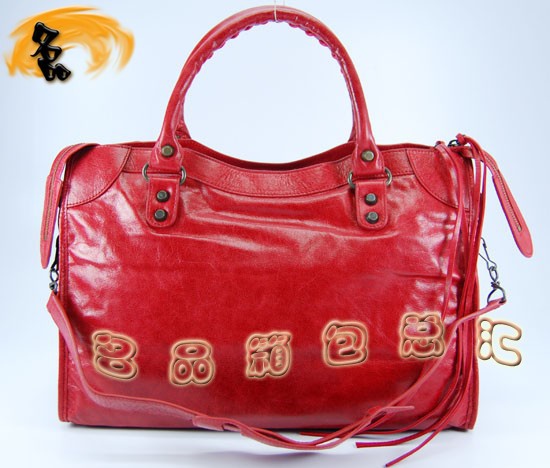 115748L  ҙC(j)܇ Balenciagaμ M(jn)Ƥr(sh)Ů  tɫ