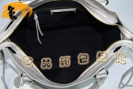 115748L  ҙC܇ Balenciagaμ MƤrŮ  \ɫ