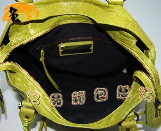 115748L Balenciagaμ  ҙC(j)܇   M(jn)Ƥr(sh)Ů \Gɫ