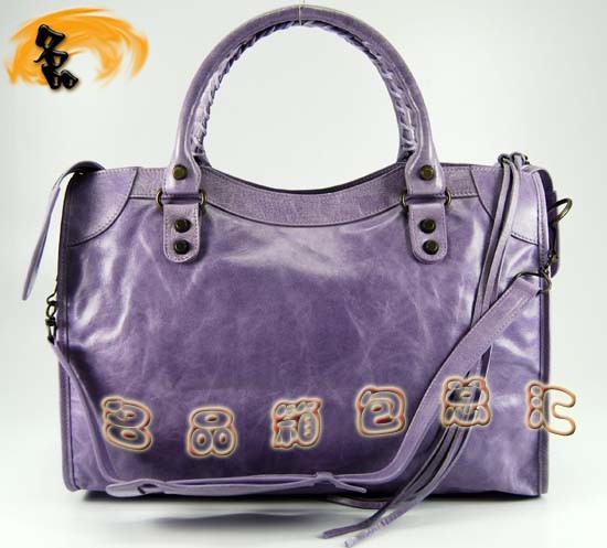 115748L  ҙC(j)܇ Balenciagaμ M(jn)Ƥr(sh)Ů  \ɫ