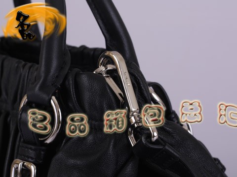 BN1791 _(d)¿ްƤr(sh)Ůʿe Prada Pradaб ɫ
