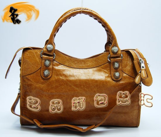 173084A  Balenciaga ҆μ M(jn)ţƤ(jng)r(sh)eŮ C(j)܇ ɫ