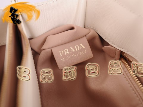 BN1849 Pradaб ¿r(sh)Ůʿe ʮּyM(jn)ţƤŮ _(d) ɫ