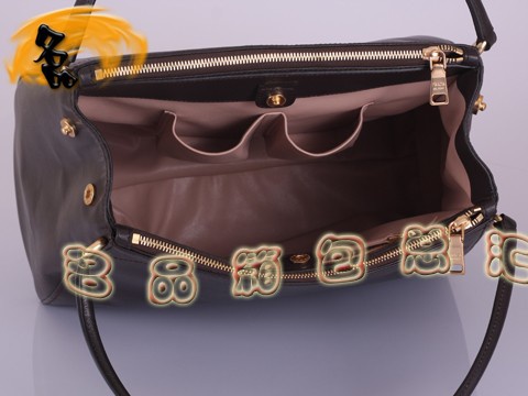 BR4401  Prada _(d) ¿r(sh)Ůʿe M(jn)ţƤŮ ɫ