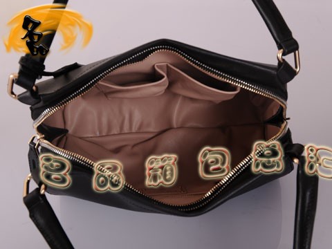 BR4418  Pradaμ _(d) M(jn)^ţƤŮ ¿Ůʿe ɫ