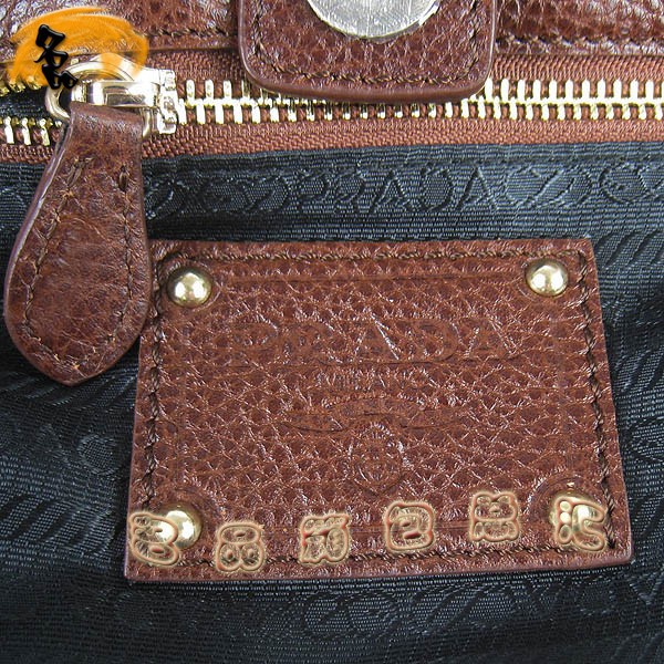 1558 Prada¿ ţƤ _(d) r(sh)eŮ Pradaб pɫ