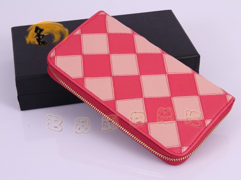 1M0506 Prada¿ X PradaʮּyţƤX _(d)L(zhng)XA õtɫ