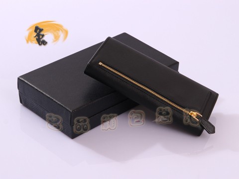 1M1132 Prada¿ r(sh)ţƤŮʿLXA _(d)XA PradaX Ů ɫ