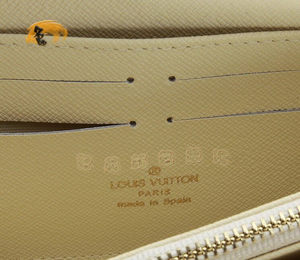 M63006 LV¿ ͨL(zhng)X LVX ɫPŮʿXA LV Zippyϵ