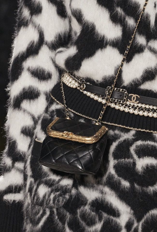 Chanel (x)̖(ho)ɫKiss-Lock ϵִ$31,300